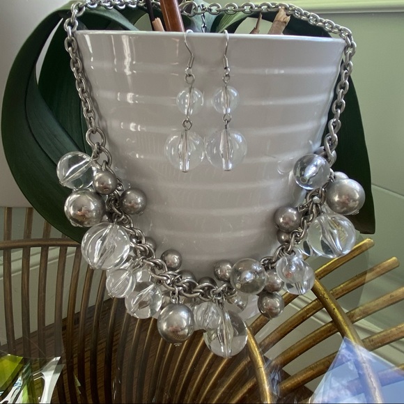 Lucite Set - Picture 4 of 5